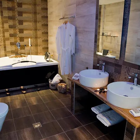 Five Senses Luxury Sithonia