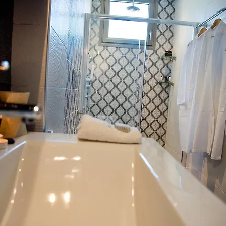 Five Senses Luxury Sithonia